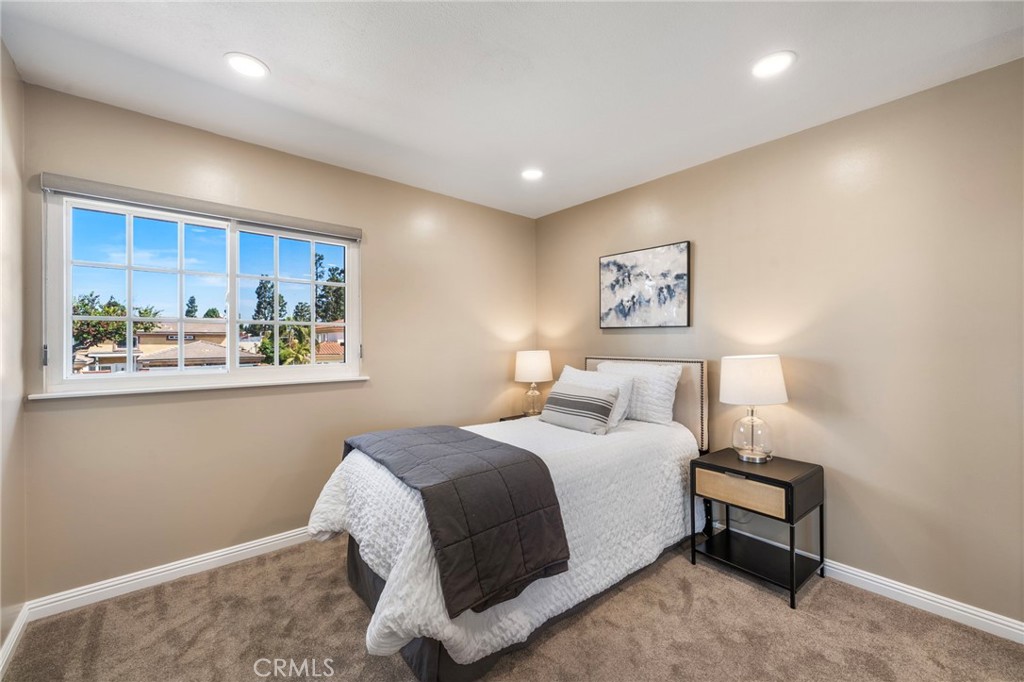 9972 Aster Circle