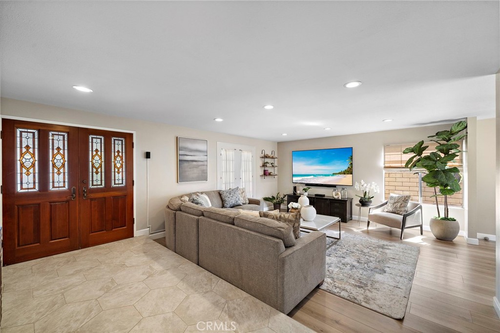 9972 Aster Circle