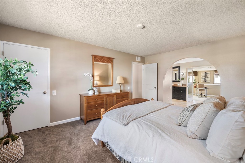 9972 Aster Circle