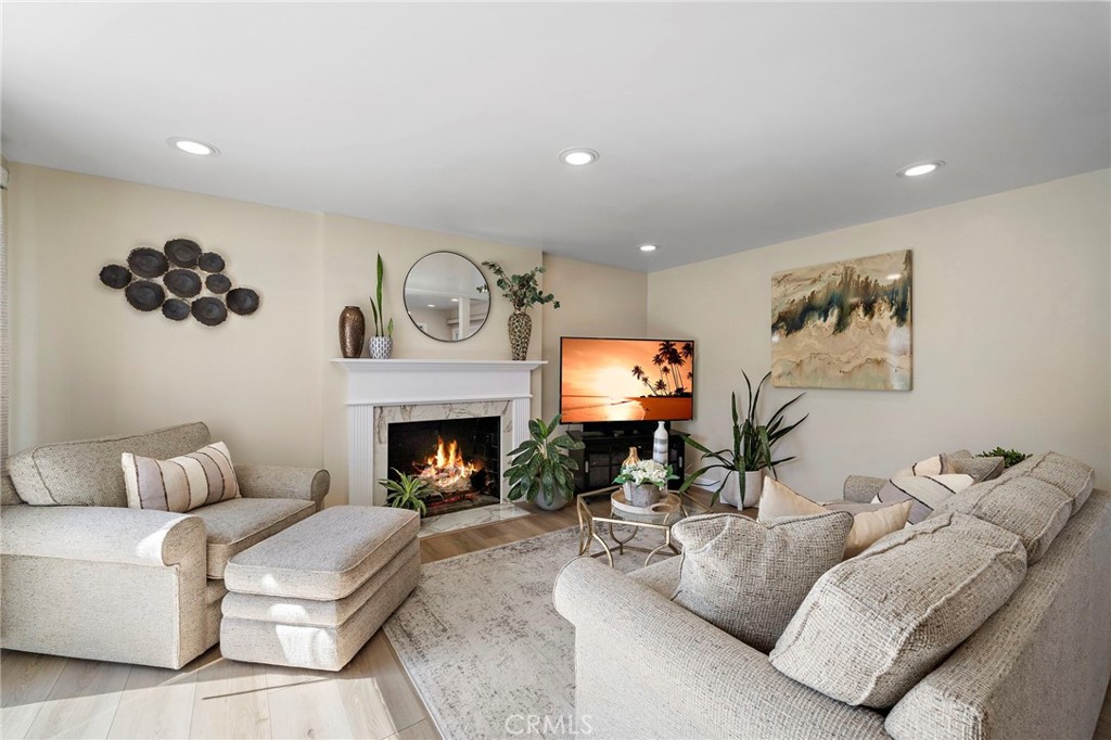 9972 Aster Circle