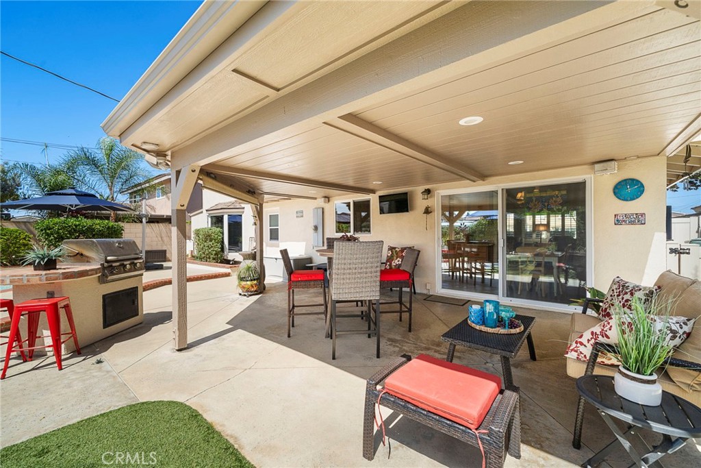 9690 Dove Circle