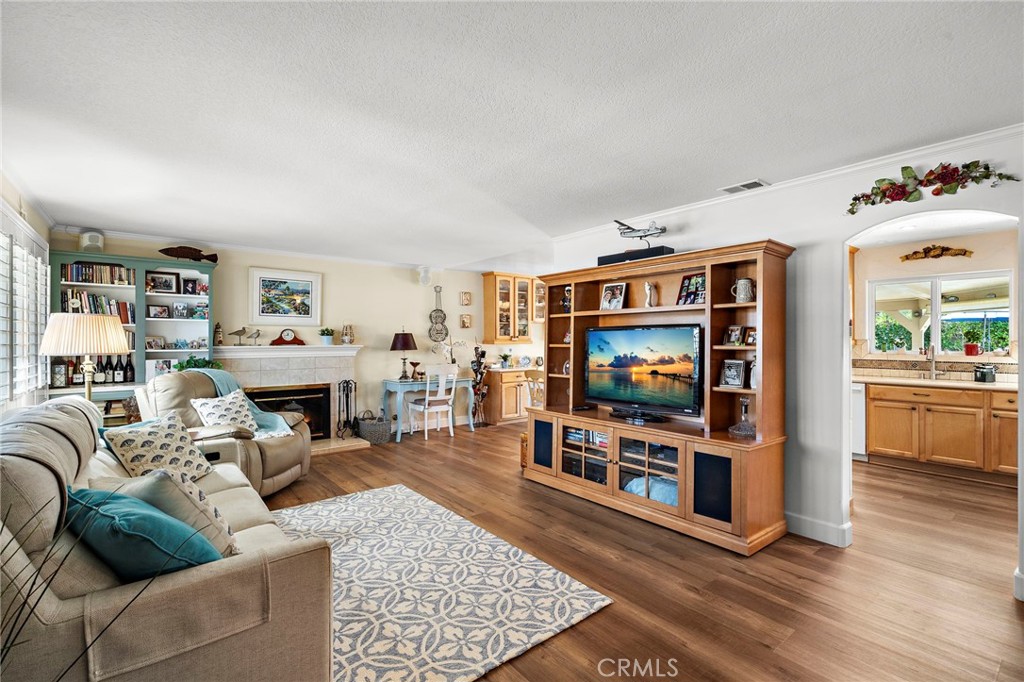 9690 Dove Circle