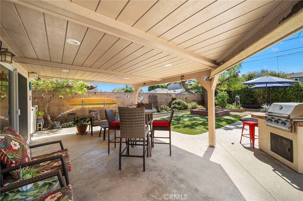 9690 Dove Circle