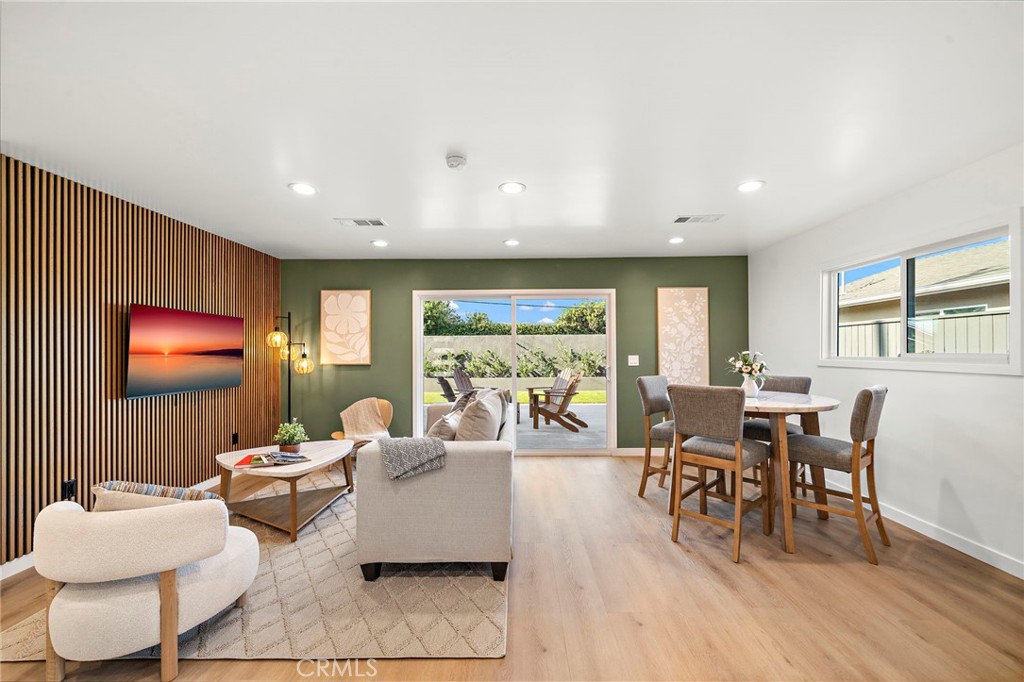 6841 Bonnie Drive