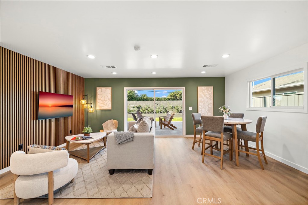 6841 Bonnie Drive