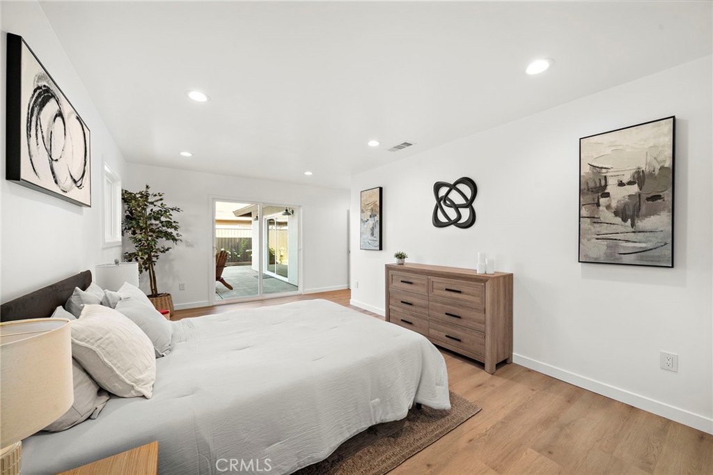 6841 Bonnie Drive