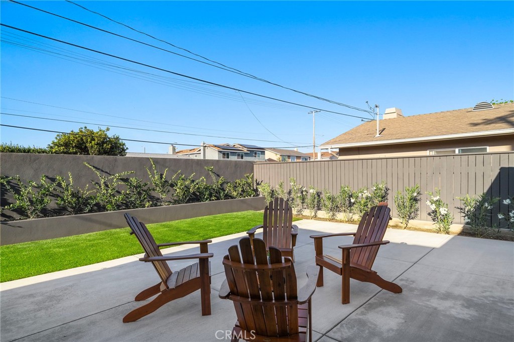 6841 Bonnie Drive