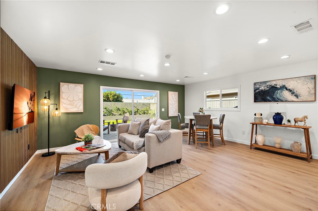 6841 Bonnie Drive