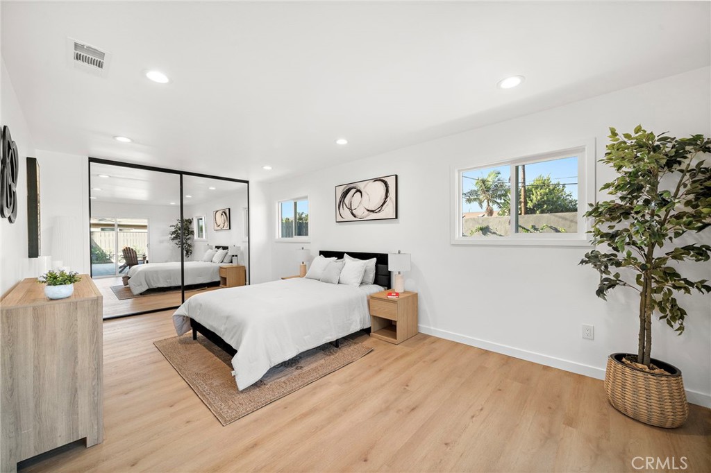 6841 Bonnie Drive