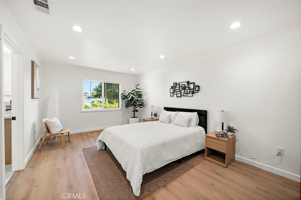 6841 Bonnie Drive
