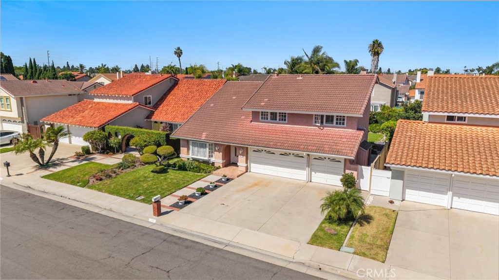 9115 McBride River Avenue