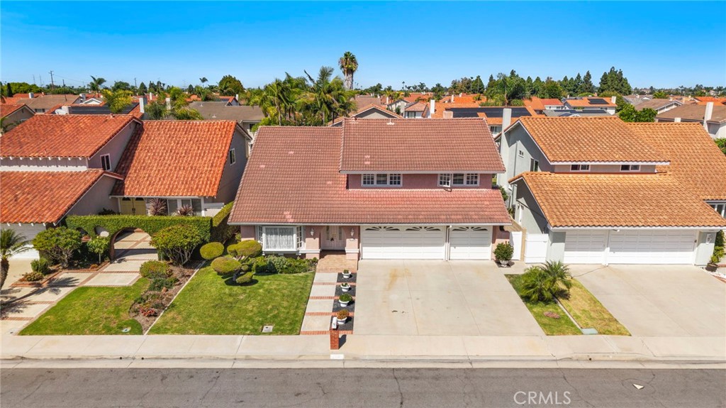 9115 McBride River Avenue