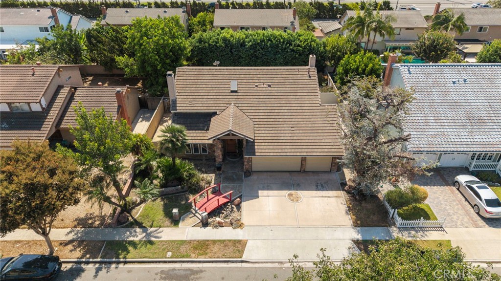 11302 Pennell Circle