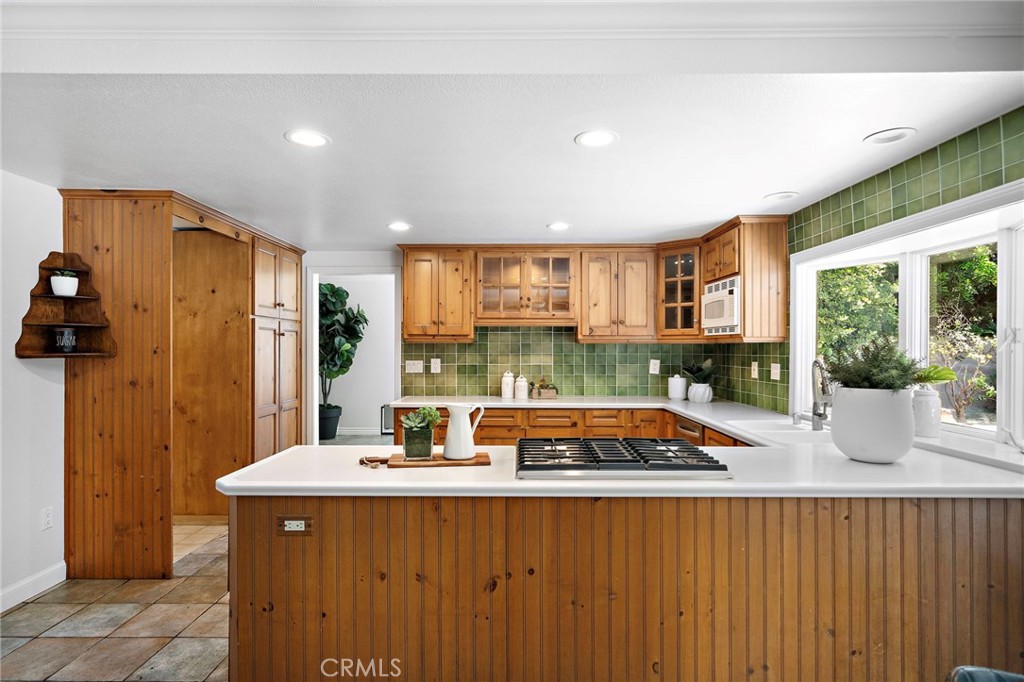 11302 Pennell Circle