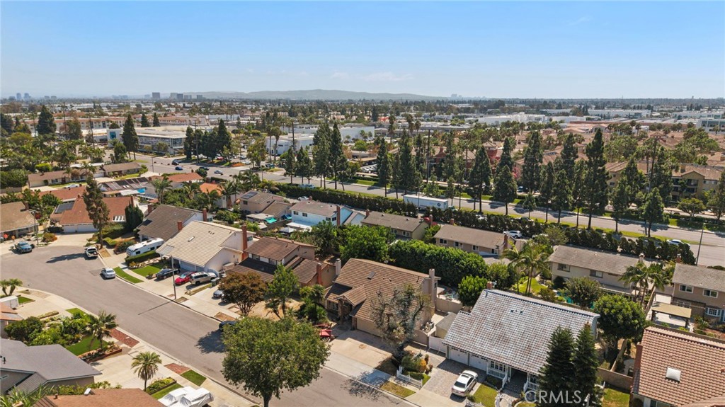 11302 Pennell Circle