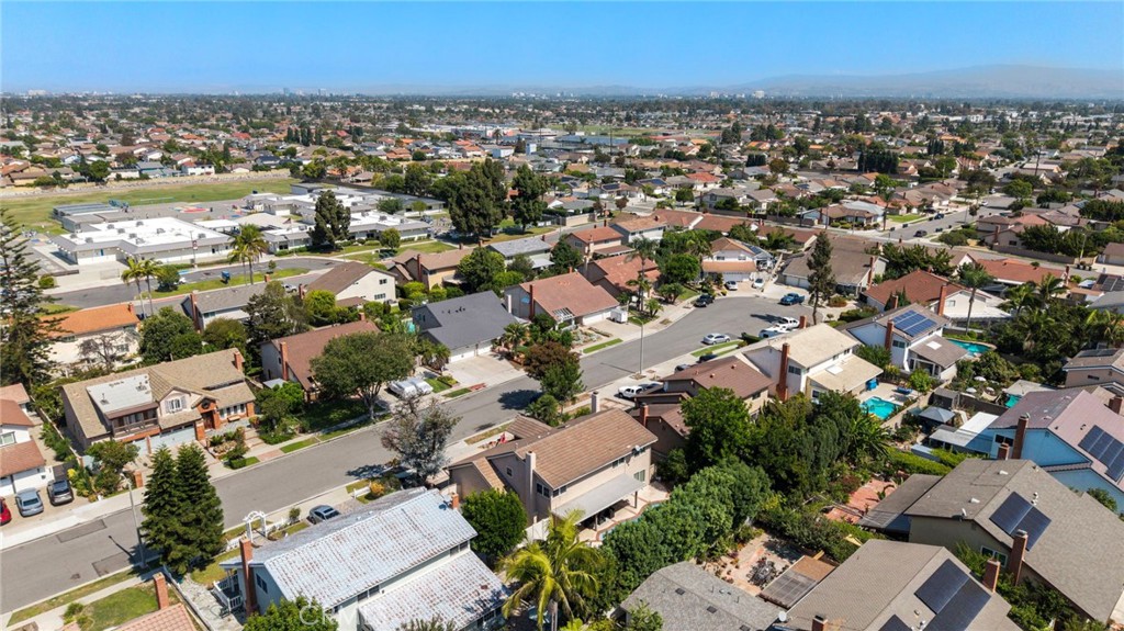 11302 Pennell Circle