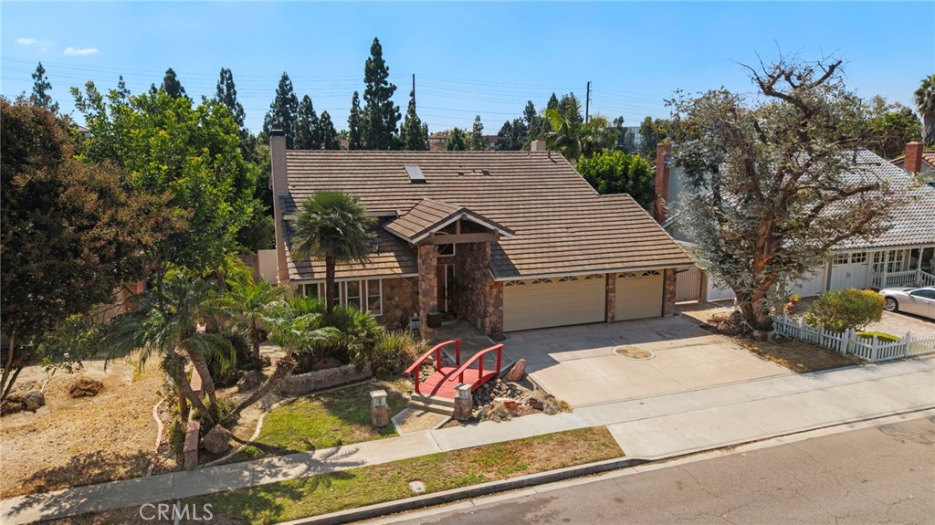 11302 Pennell Circle