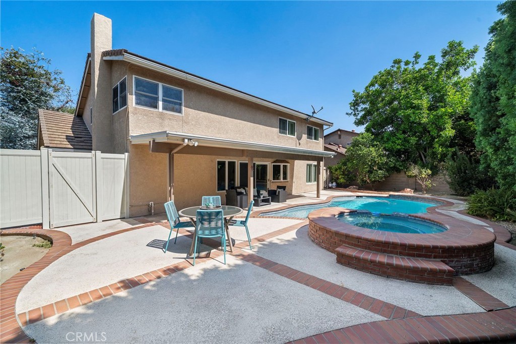 11302 Pennell Circle