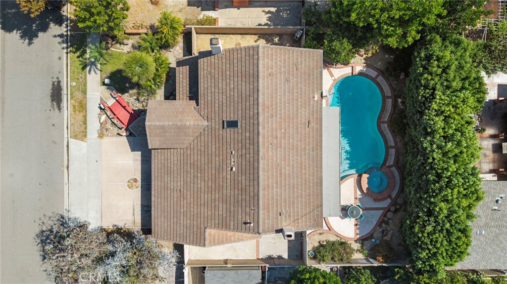 11302 Pennell Circle