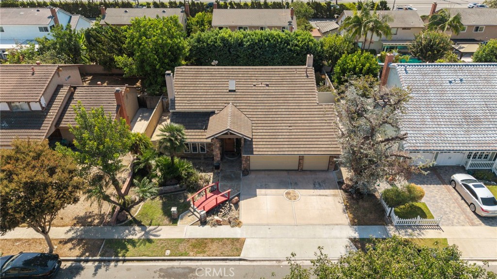 11302 Pennell Circle