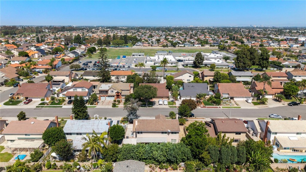 11302 Pennell Circle