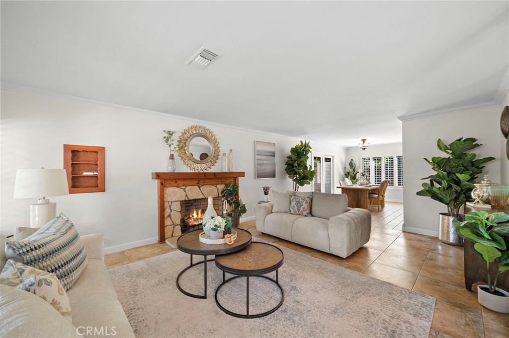 11302 Pennell Circle