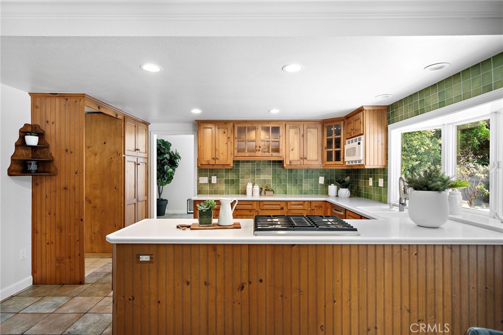11302 Pennell Circle
