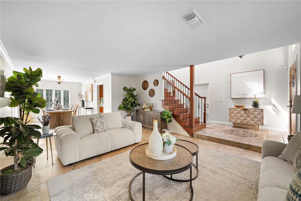 11302 Pennell Circle