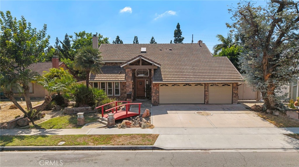11302 Pennell Circle