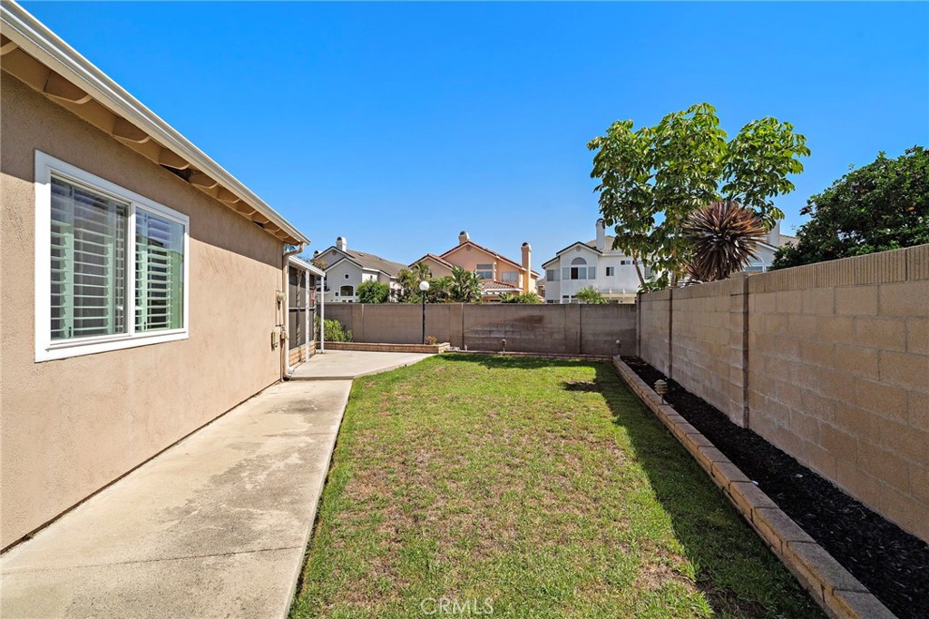18898 Persimmon Circle