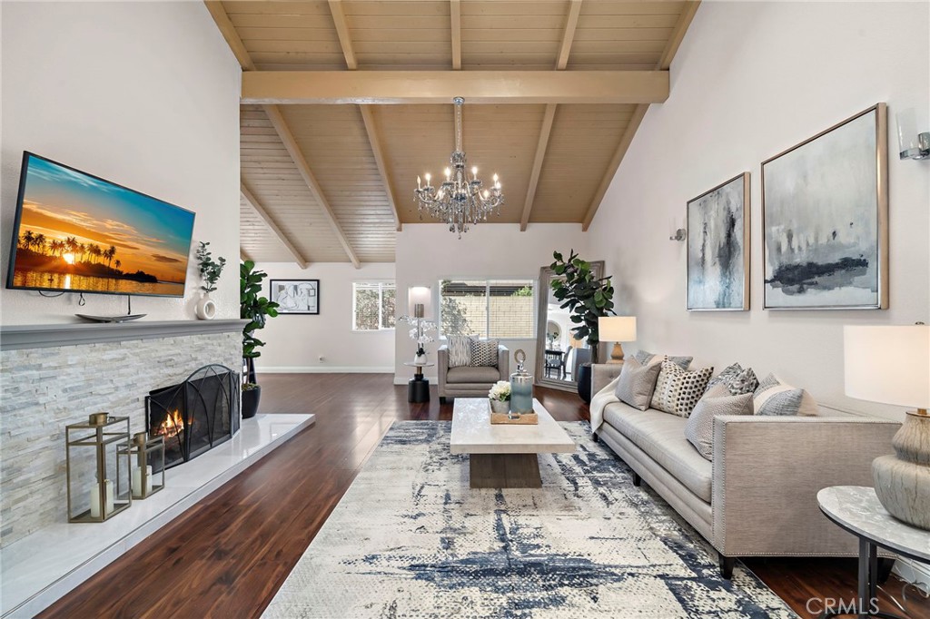 17925 Mount Coulter