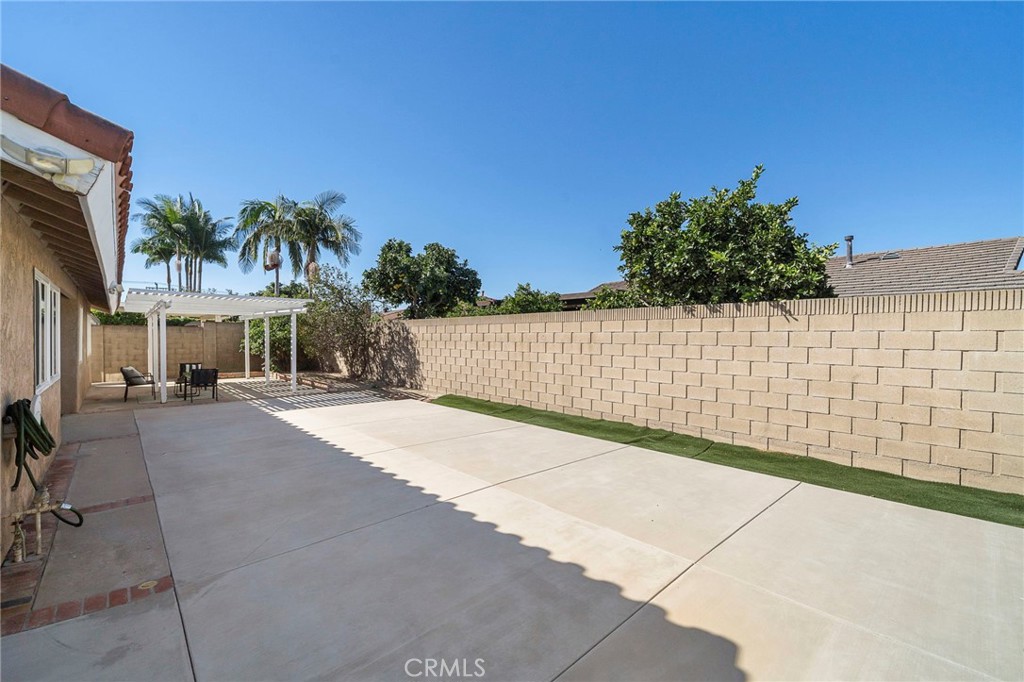 17925 Mount Coulter