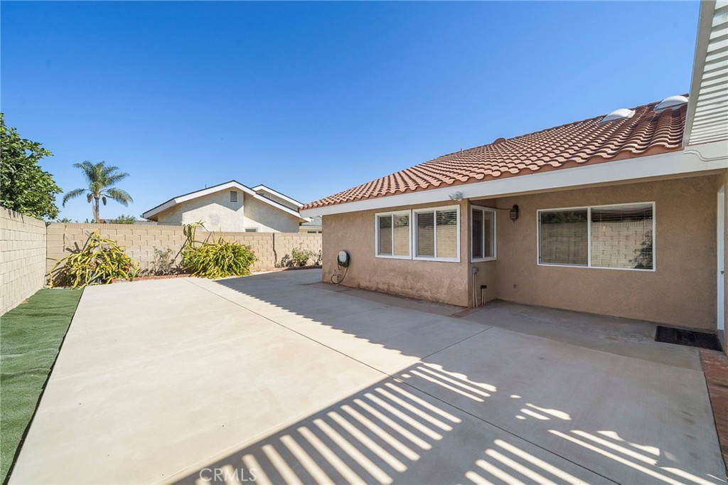 17925 Mount Coulter