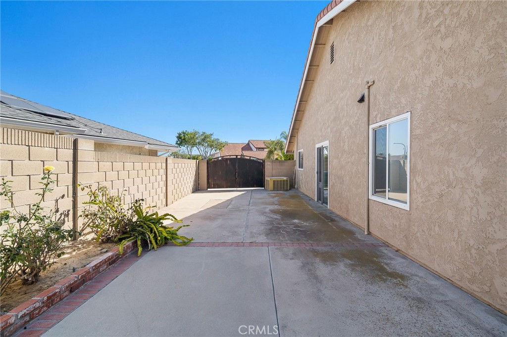 17925 Mount Coulter