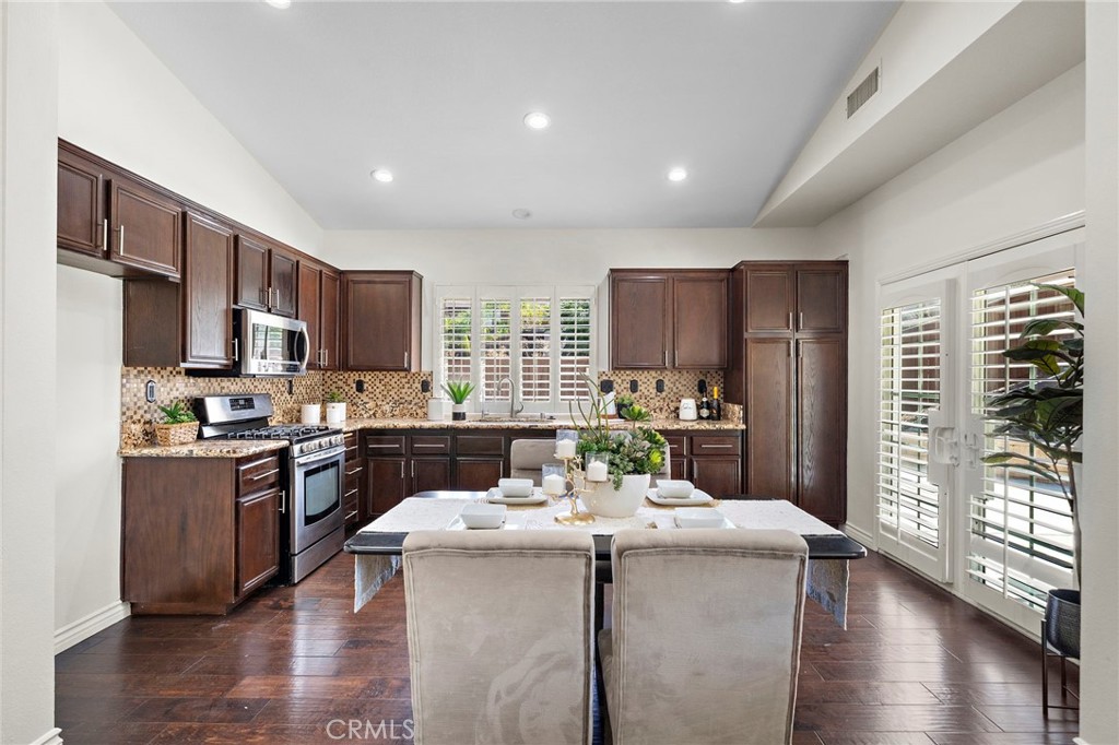 974 Silvercreek Road