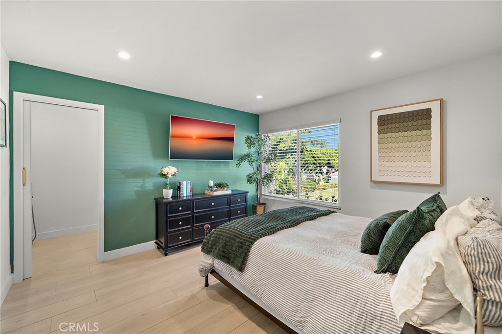 21341 Seaforth Lane