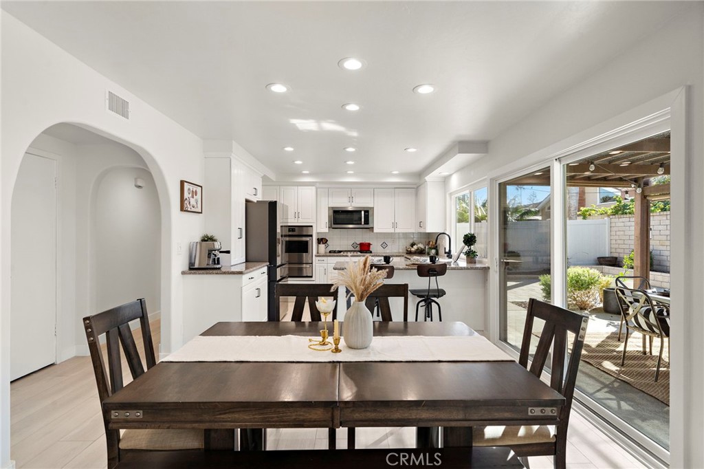 21341 Seaforth Lane