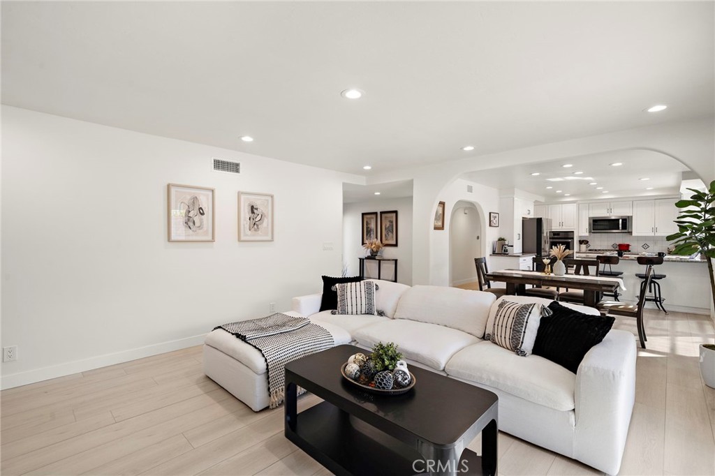 21341 Seaforth Lane