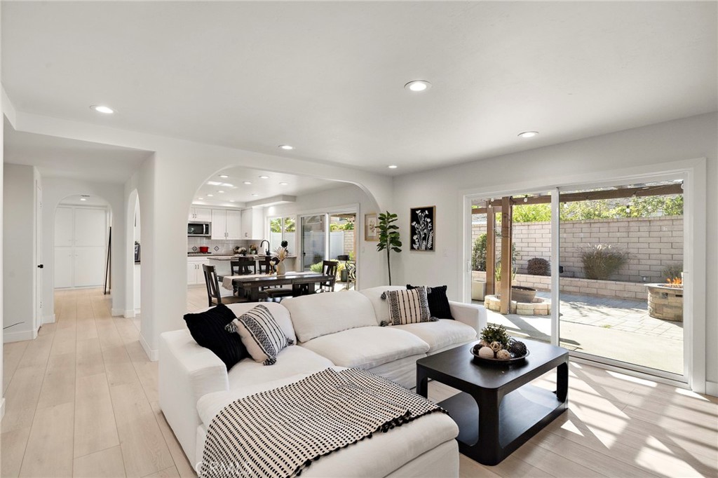 21341 Seaforth Lane