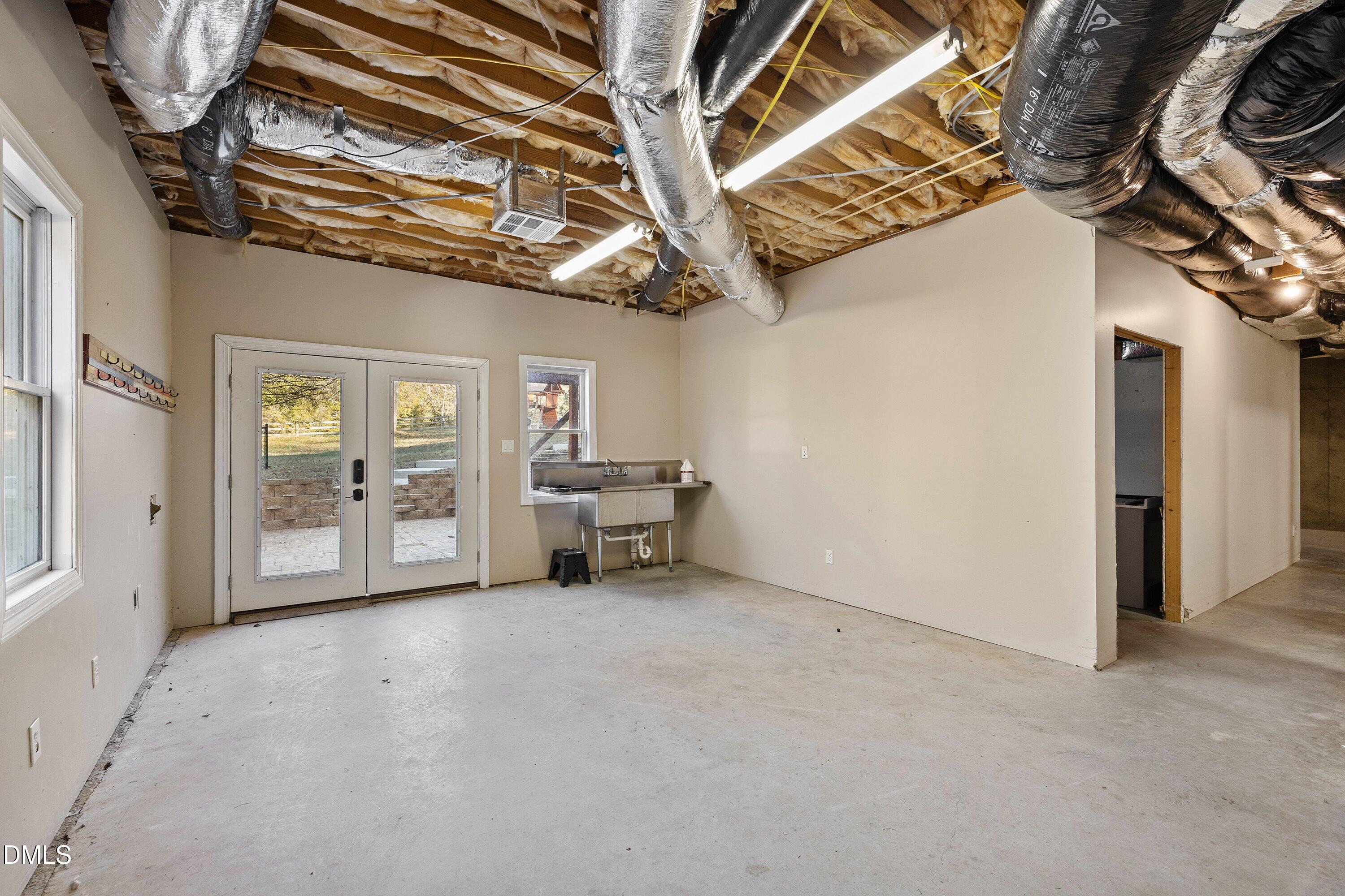 6220 Standing Oak Lane