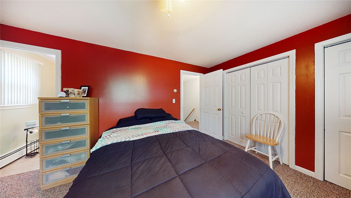 8 Hill Avenue