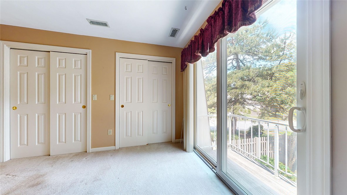 14 Caddy Rock Road D