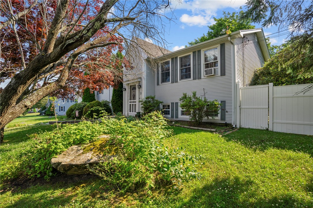 8 Christopher Drive