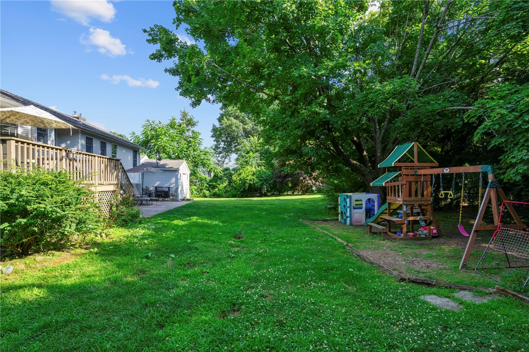 8 Christopher Drive