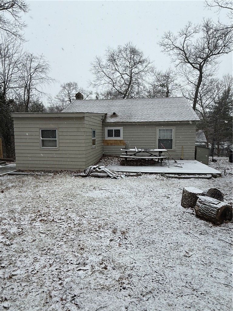 212 Farnum Pike