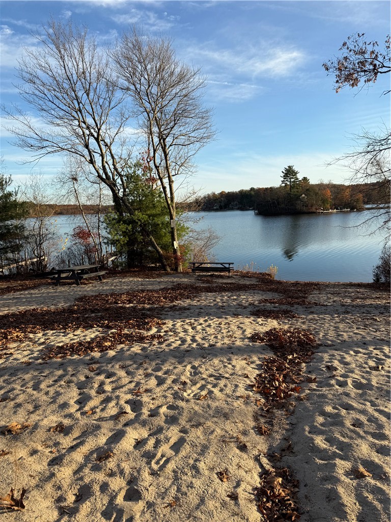 7 Long Meadow Drive