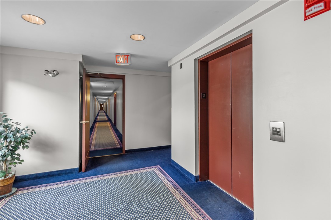 1800 Douglas Avenue 310