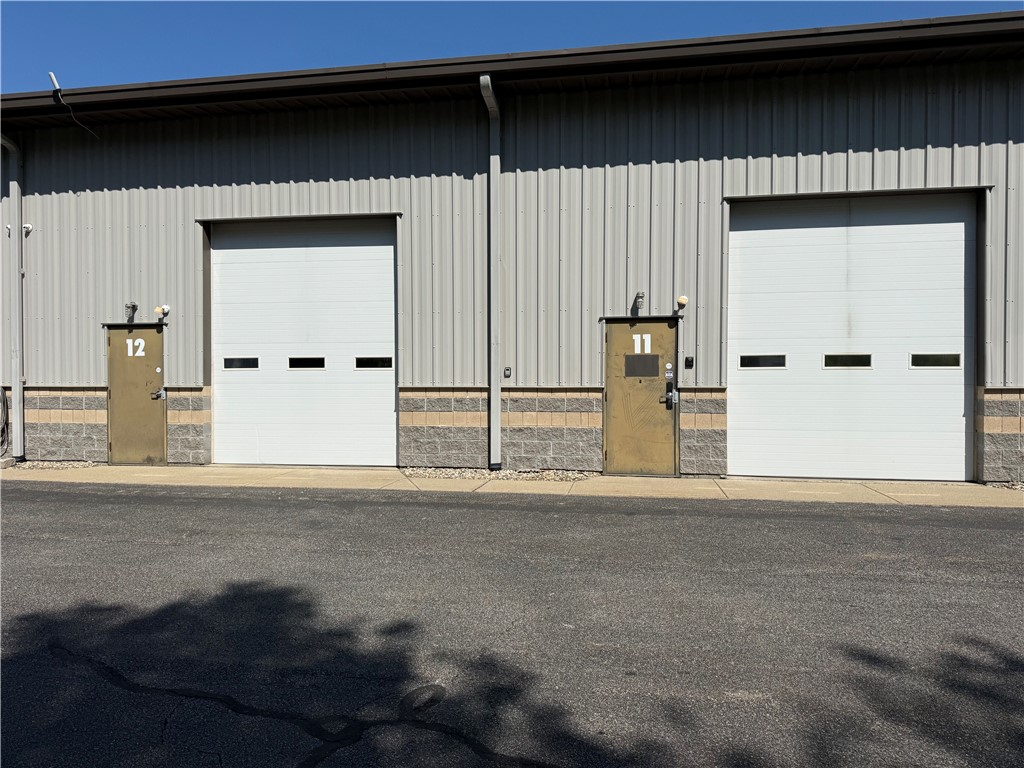 47 Cedar Swamp Road 12