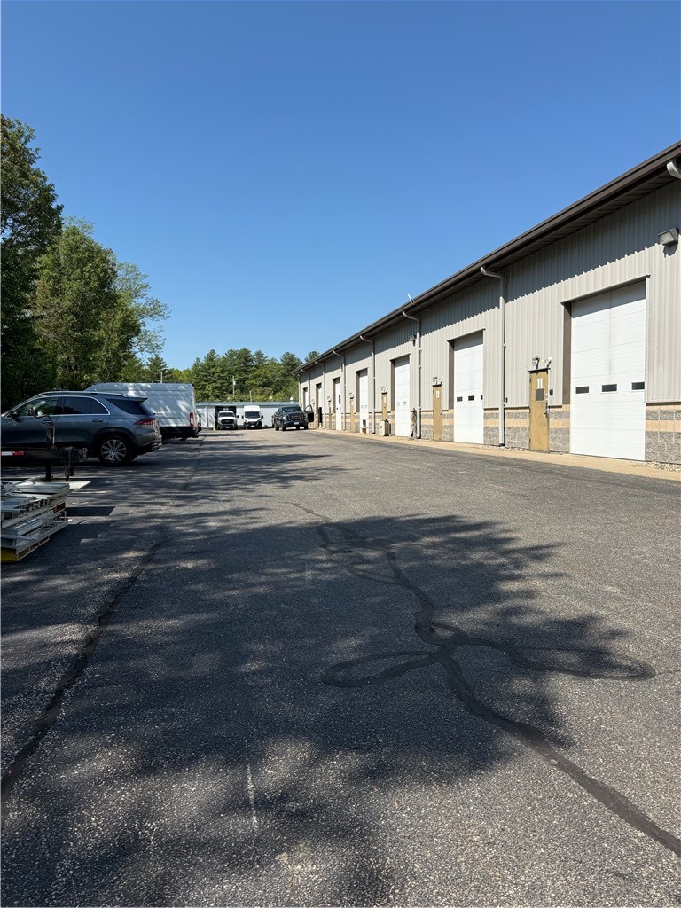 47 Cedar Swamp Road 12