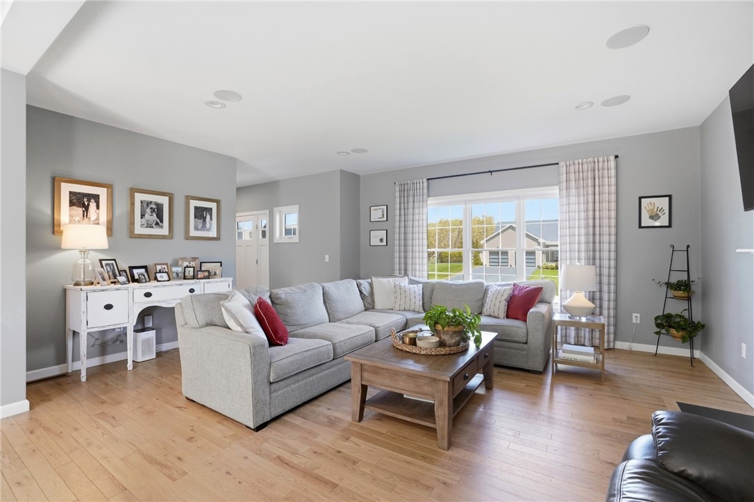 81 Golden View Drive